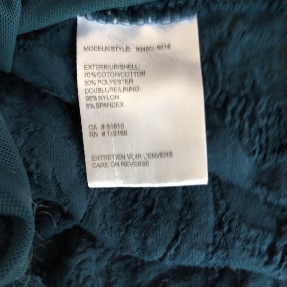 Tribal 3/4 Sleeve Top EUC S - Picture 5 of 5